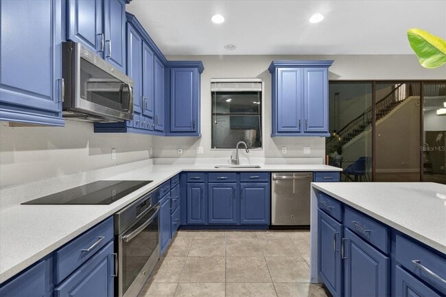 Building Photo - 1389 Heritage Landings Dr