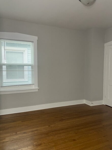 Building Photo - 5301 W Winona St