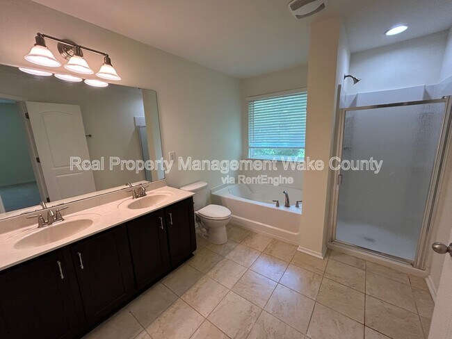 Building Photo - 5336 Black Maple Dr