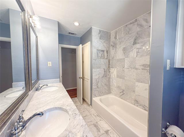 Building Photo - 3951 Gaspar Dr