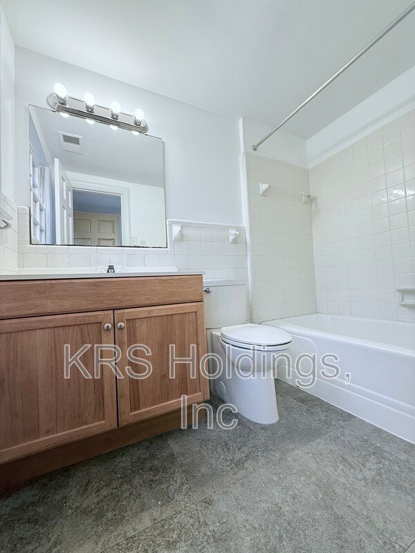 Building Photo - 2501 New Bern Ave