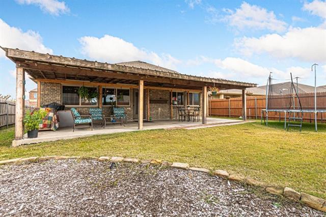 Building Photo - 2106 Blakehill Dr