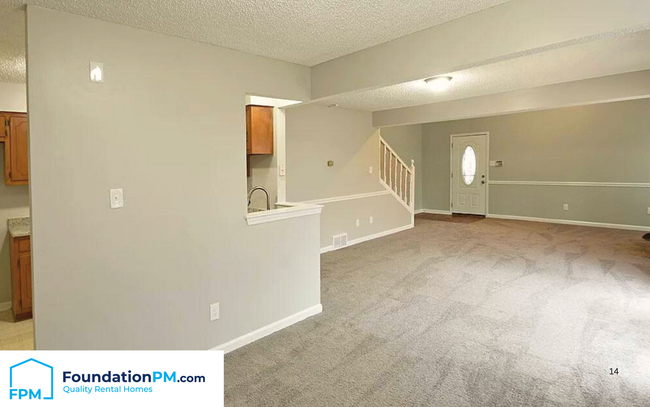 Building Photo - 5162 Walton Lake