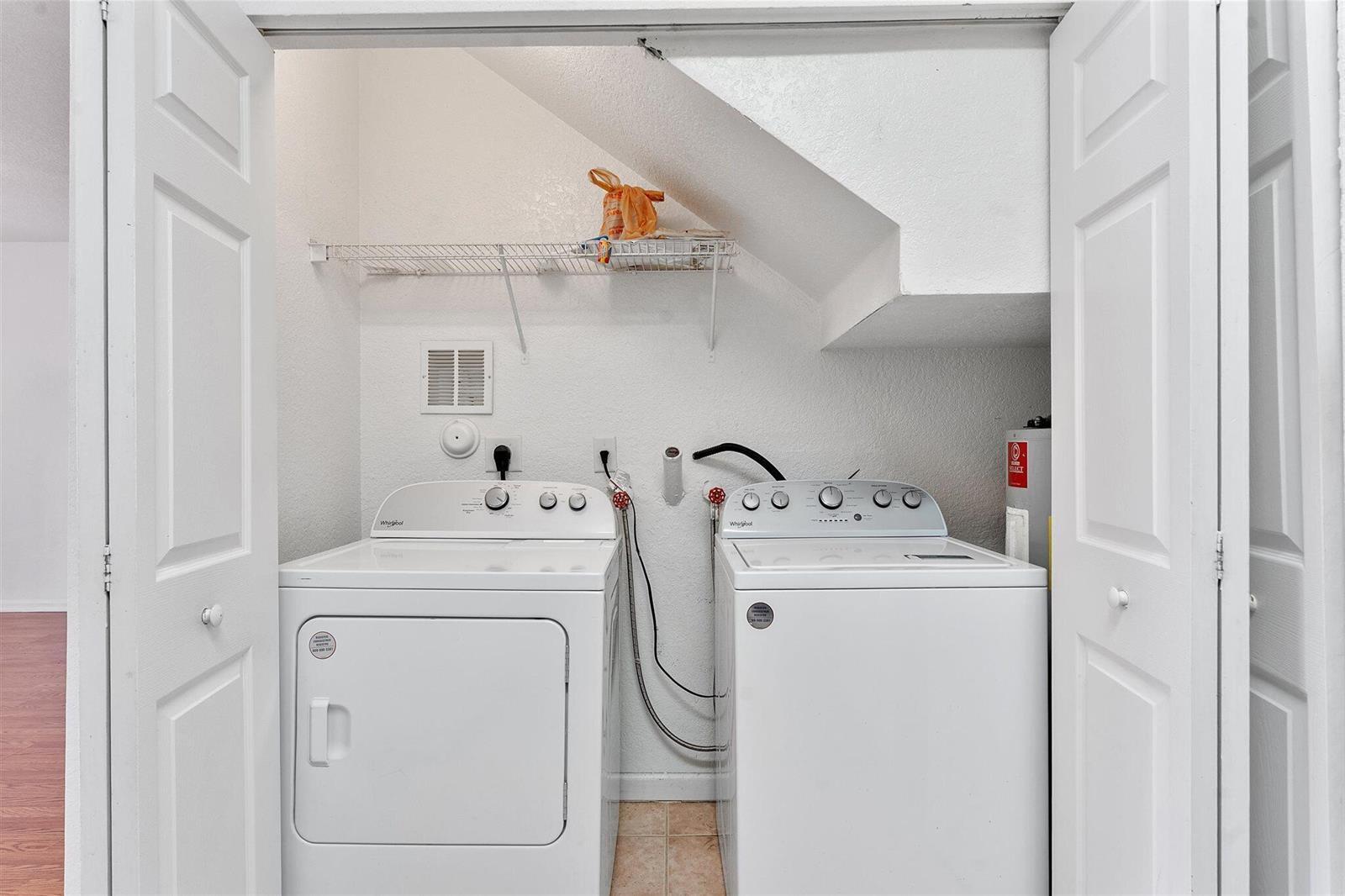Building Photo - 1407 S Santa Catalina Cir