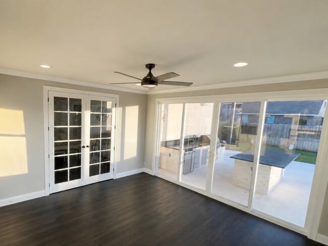 Building Photo - 2523 Owen Bend Dr