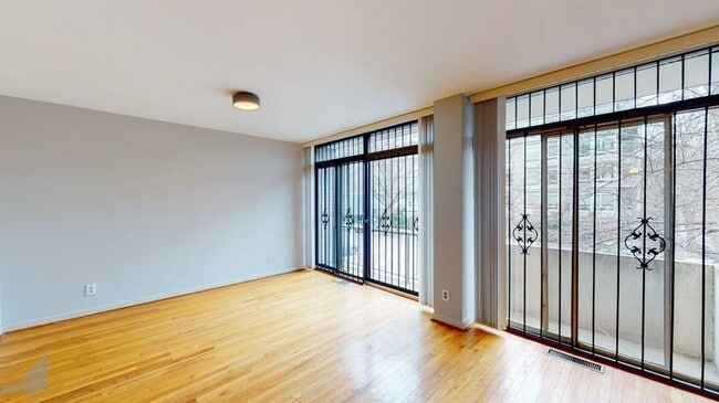 Building Photo - 226 M St SW