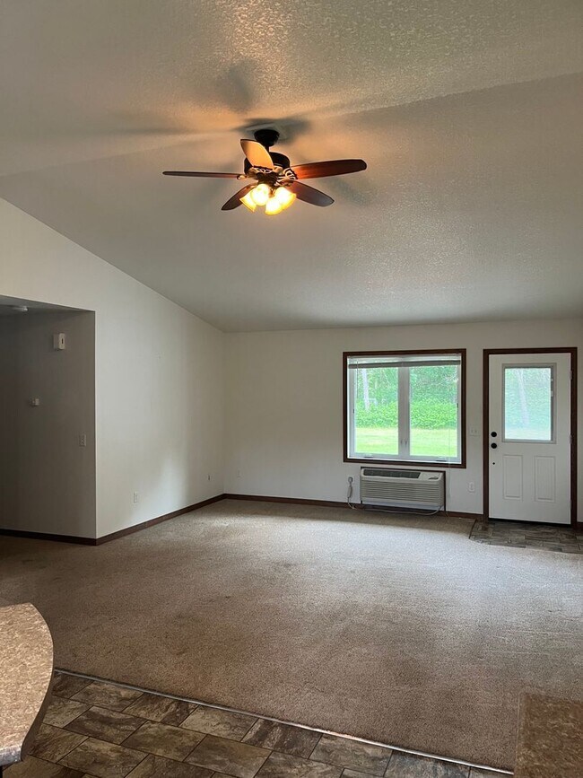 Building Photo - Pleasant Pine Acres