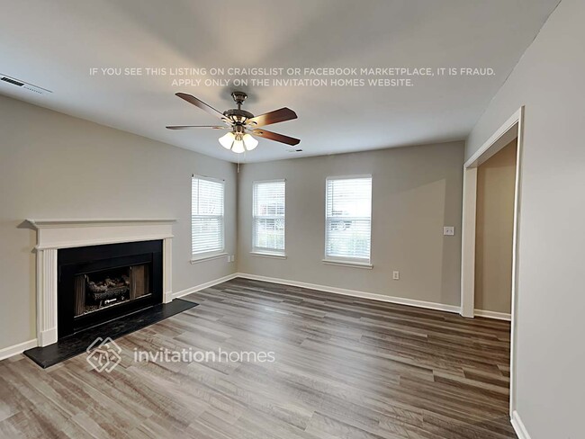 Building Photo - 3535 Anastasia Ct