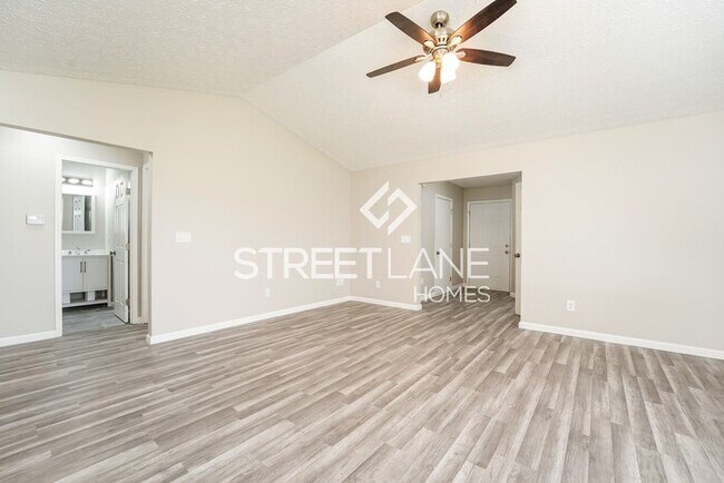 Building Photo - Charming 3 Bedroom in Grove City!