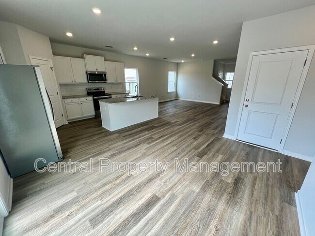 Building Photo - 458 Haddon Trl