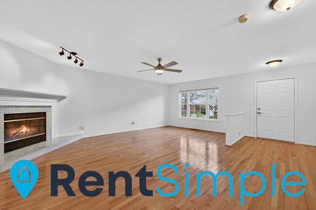 Building Photo - 13136 Ashnut Ln