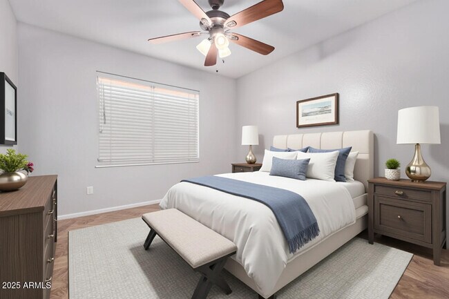 Building Photo - 208 E Devon Dr