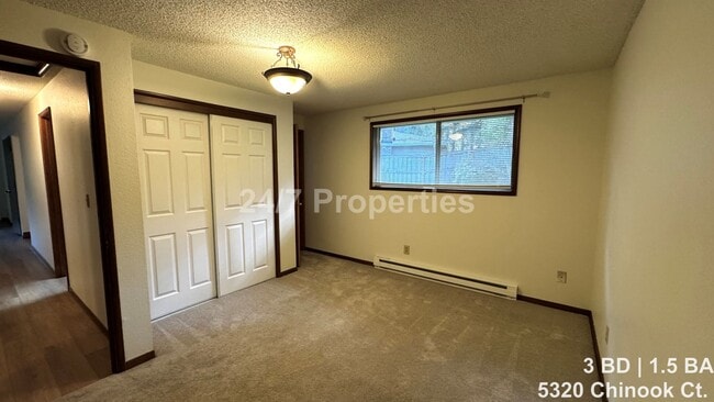 Building Photo - Cute 3 BD | 1.5 BA Home in Lake Oswego - Lake Access!