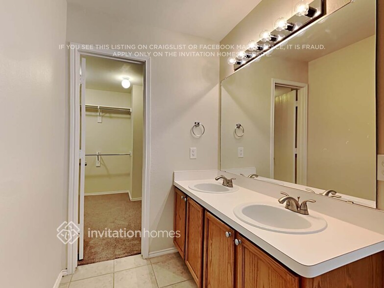 Building Photo - 1804 White Feather Ln