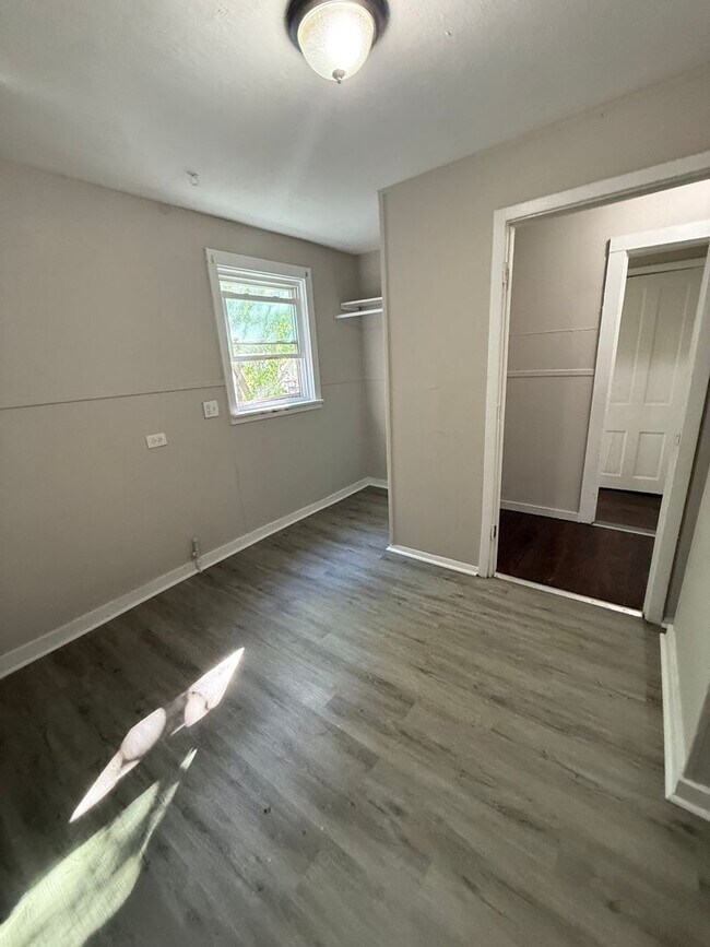 Building Photo - SECTION 8 and EDEN Accepted!! Your Newly Renovated Dream 5 Br Home Awaits!!