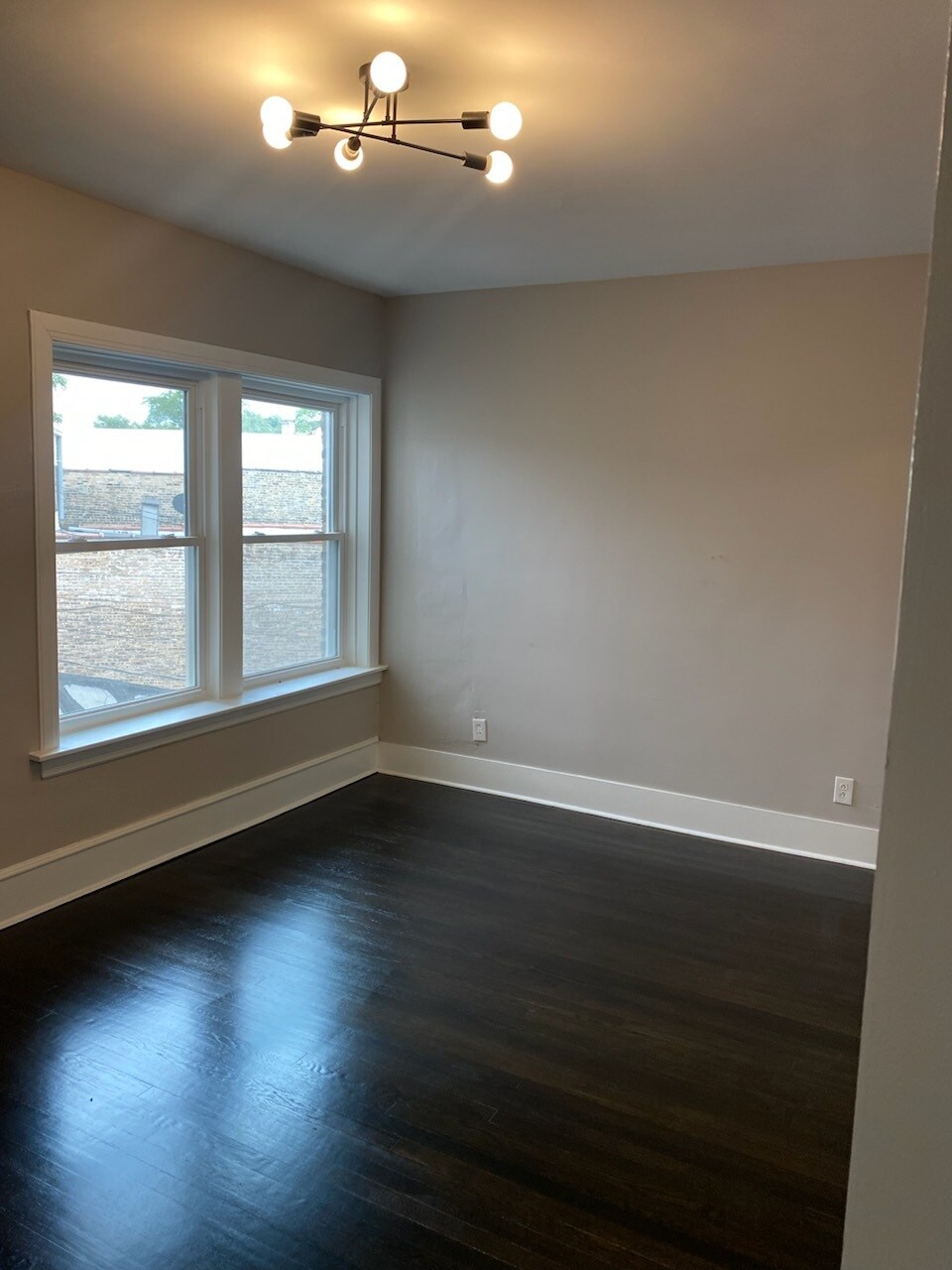 Building Photo - 3937 N Monticello Ave