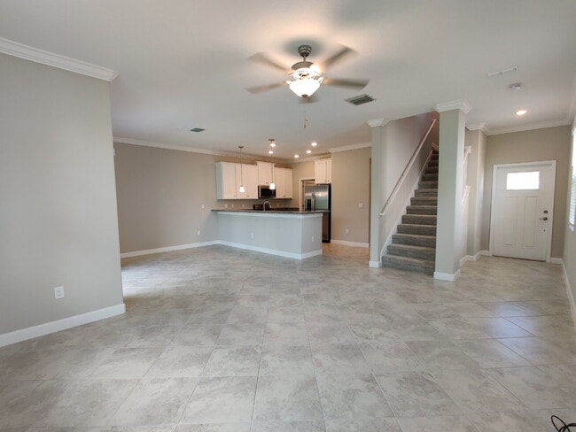 Building Photo - 23264 Willow Glen Way