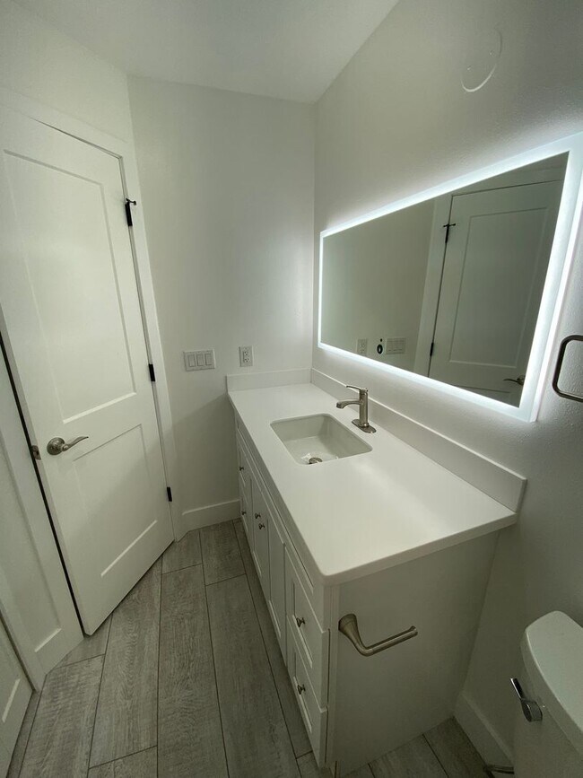 Building Photo - 615 Richland Ct