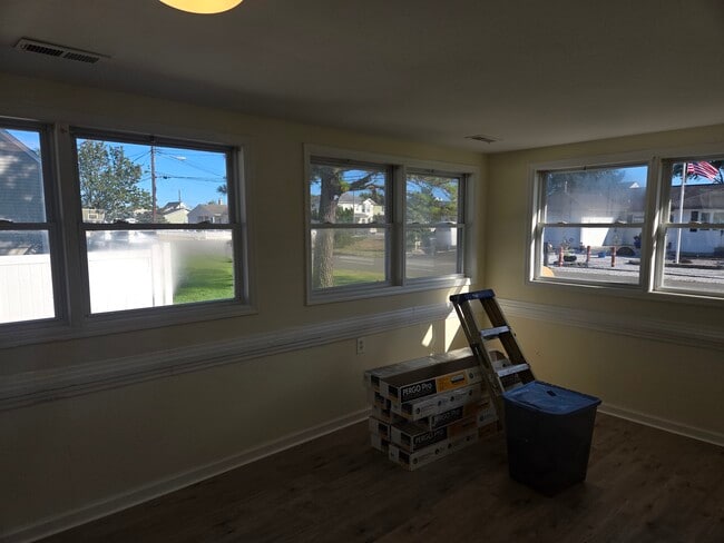 Building Photo - 198 Walnut Creek Ln