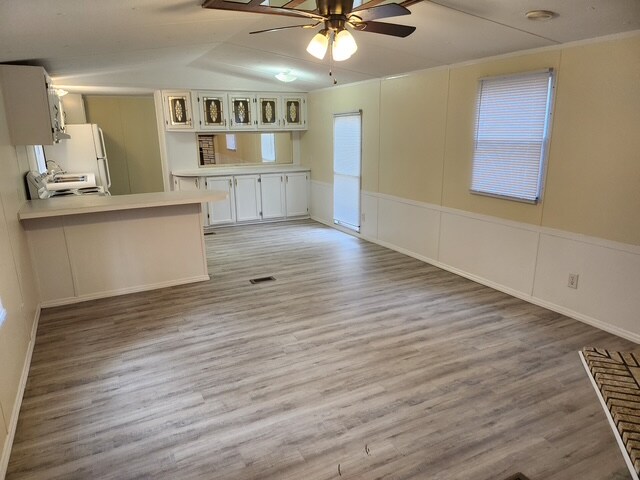 Primary Photo - 3645 Crystal Creek Dr