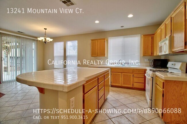 Building Photo - 13241 Mountain View Ct