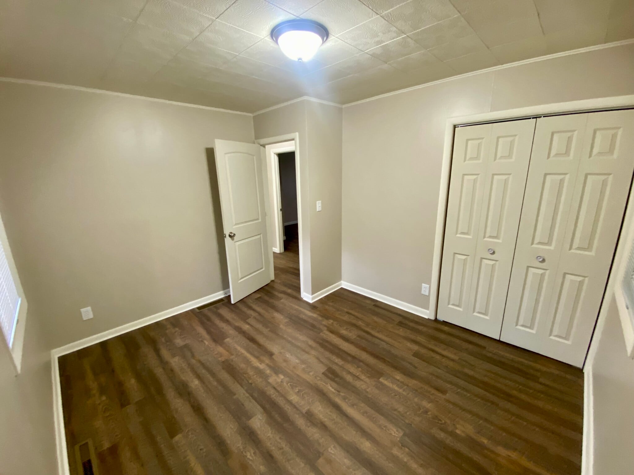 Building Photo - 1454 Pin Oak Dr