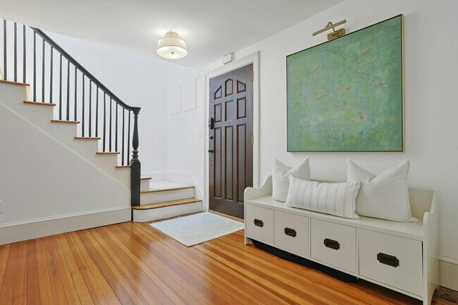 Building Photo - 46 Griffen Ave