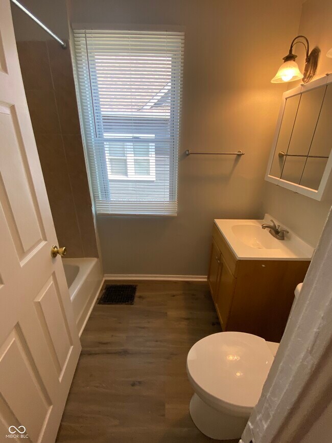 Building Photo - 3601 Brookside Pkwy S Dr