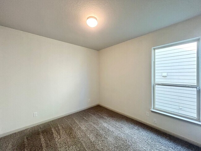 Building Photo - Beautiful 4BED/3BATH House for Rent! Avail...