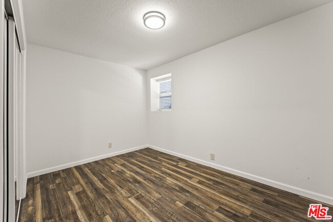 Building Photo - 11621 Sunshine Terrace