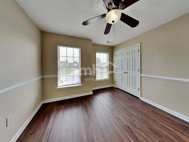 Building Photo - 405 Bedstraw Ct
