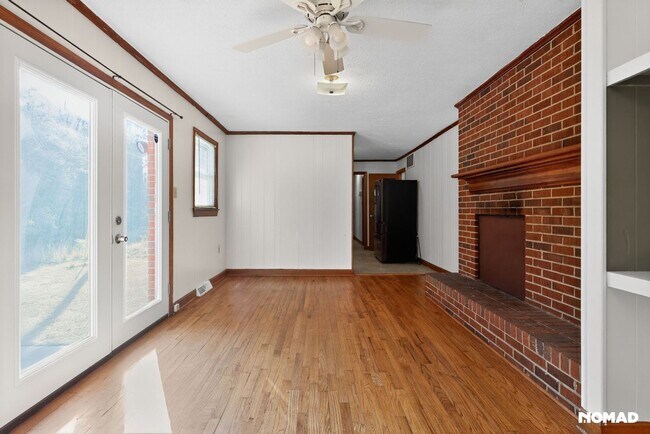 Building Photo - Peaceful 3BR Rancher Retreat on Wooded Lot