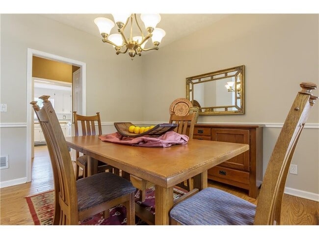 Building Photo - 2807 Forest Wood Dr