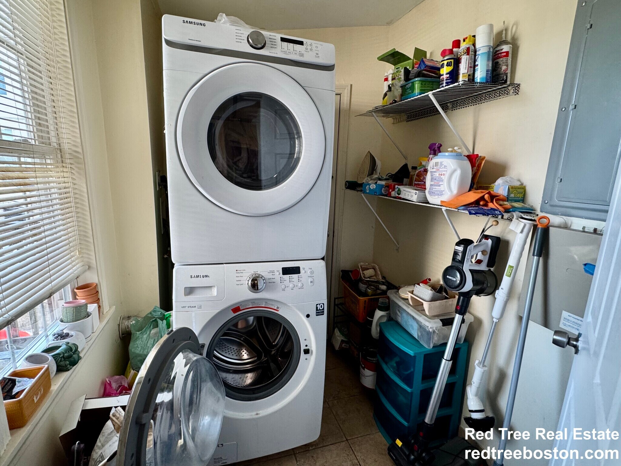 Building Photo - 22 Elmore St