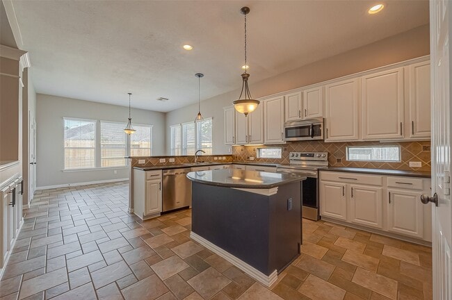 Building Photo - 7214 Glenwick Ct