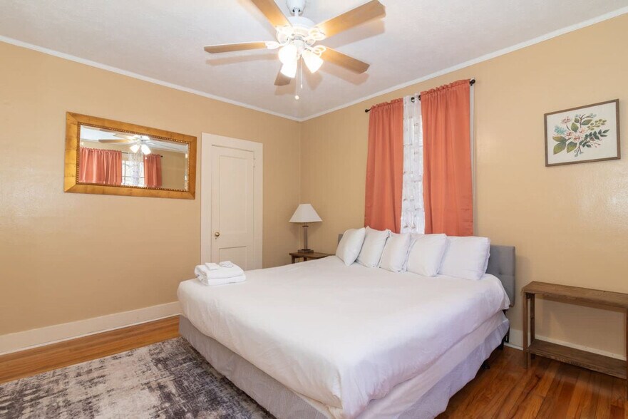 Building Photo - 2223 14th St