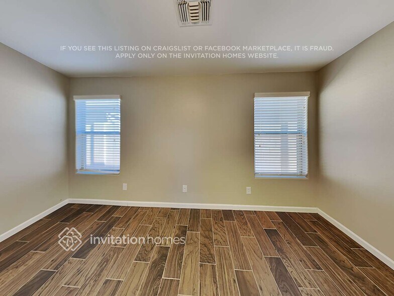 Building Photo - 34382 N Richardson Dr