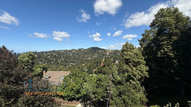 Building Photo - Mid-Century Modern 3 Bedroom Home in Montclair