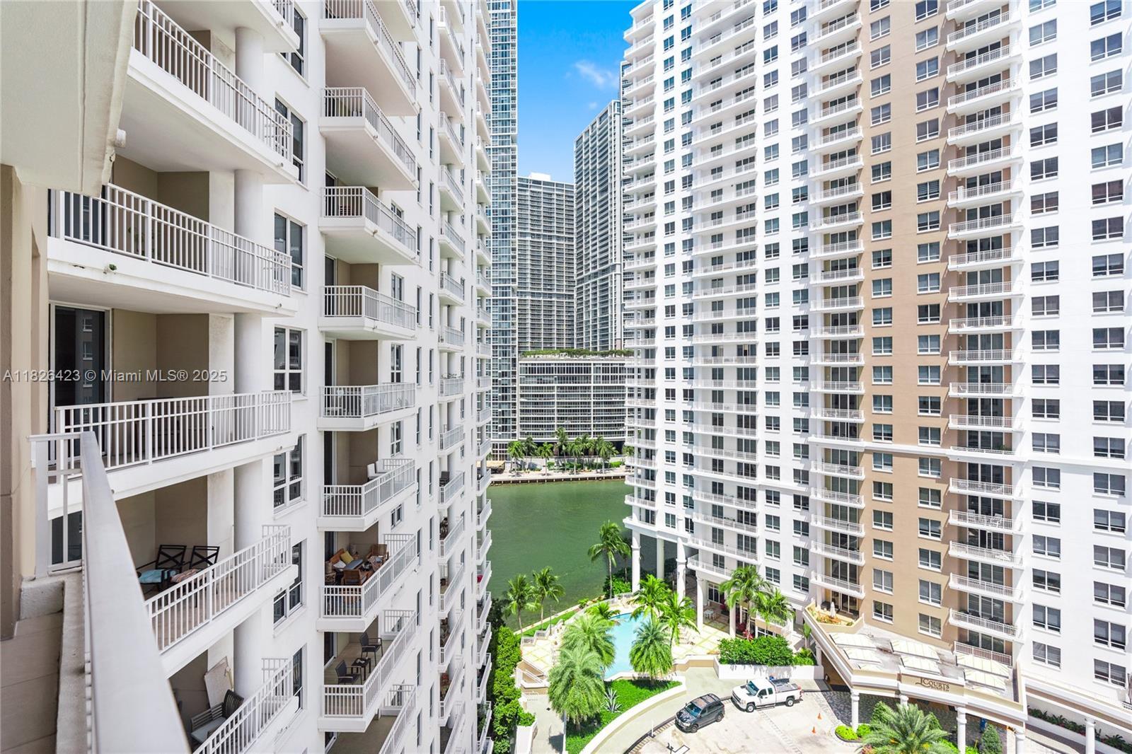 Building Photo - 701 Brickell Key Blvd