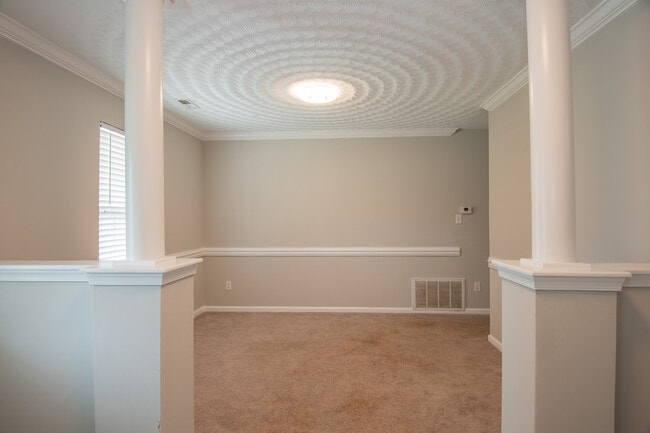 Building Photo - 1404 37th St