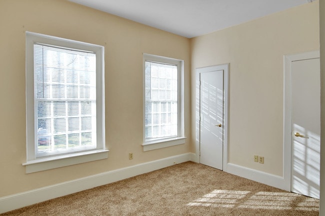 Building Photo - Ferguson Williams Apartments