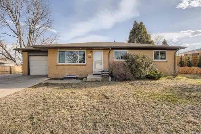 Building Photo - 3378 W Saratoga Ave