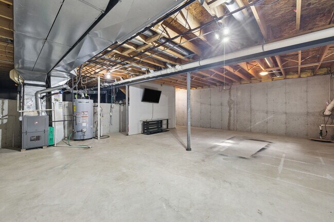 Building Photo - 384 Otto Dr