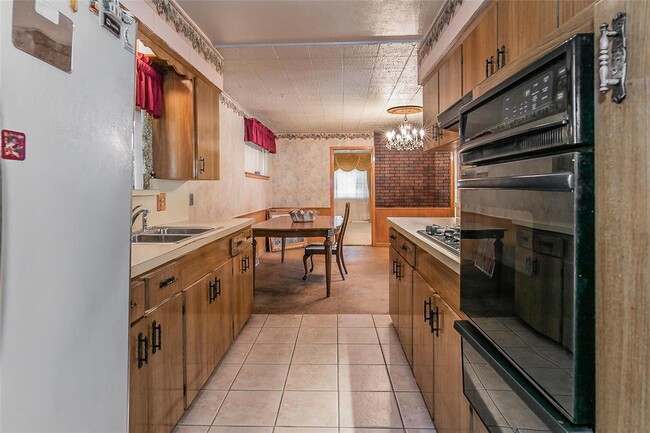 Building Photo - 4341 Kolloch Dr