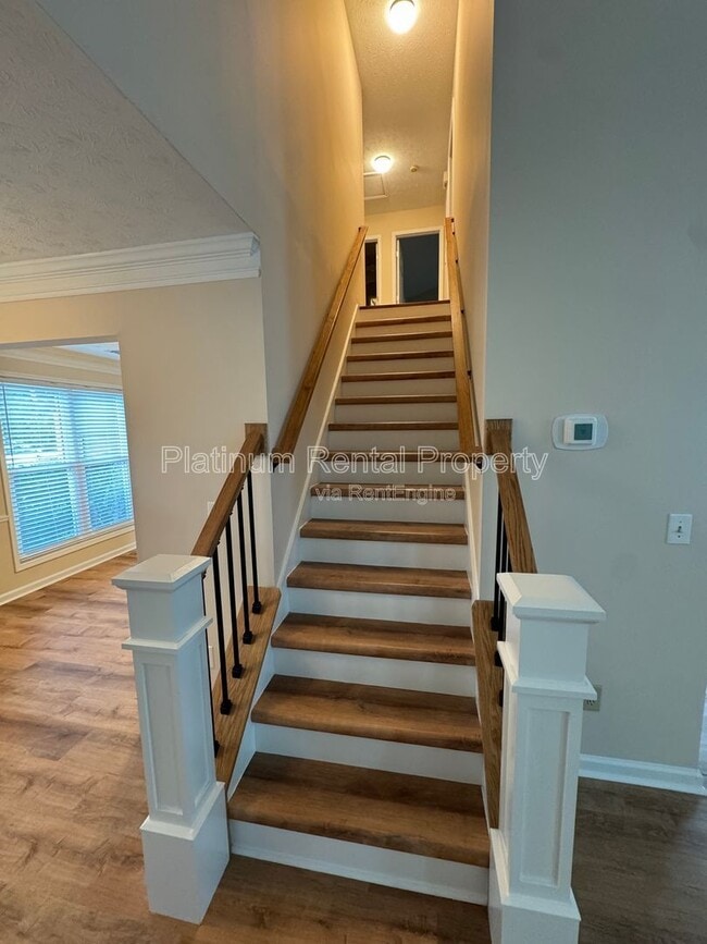 Building Photo - 1444 Glenfield Dr