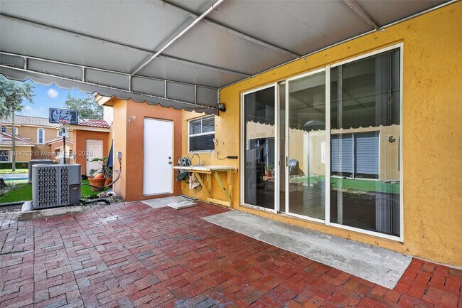 Building Photo - 8425 NW 141st Terrace