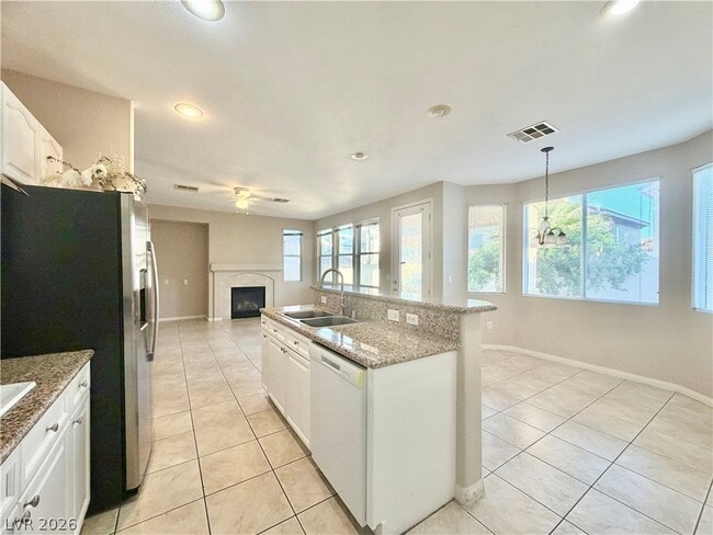 Building Photo - 8917 Waltzing Waters Ct