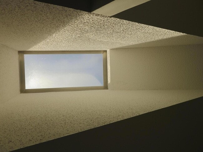 Building Photo - 2668 La Lique Cir