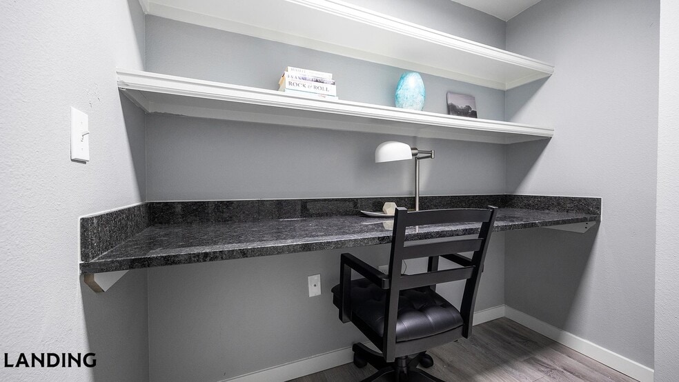 Building Photo - 901 Colorado Blvd