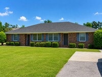 Building Photo - 1059 N Guignard Dr